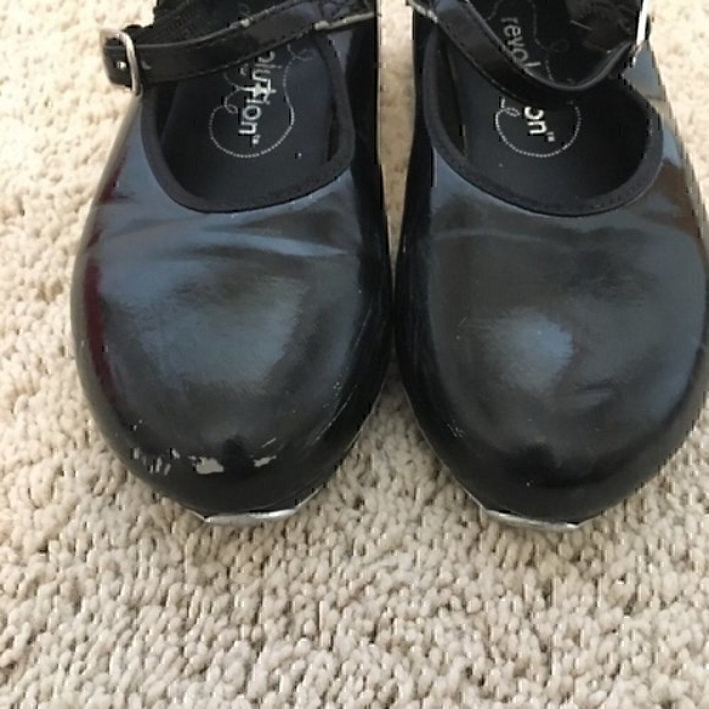 Girls size 2AD black tap shoes - Picture 3 of 8